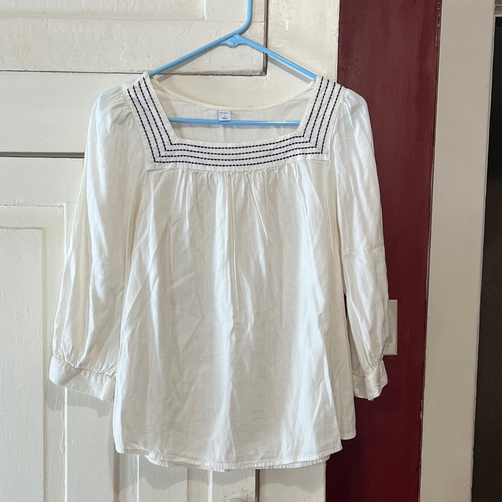 Old Navy White Blouse with Navy Embroidery